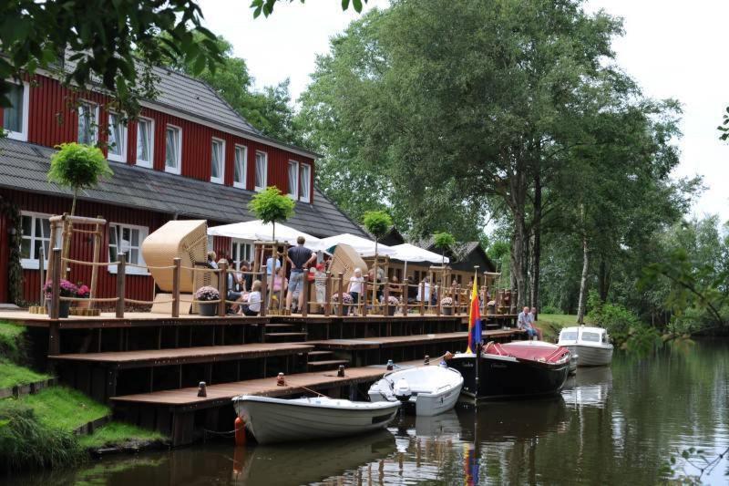 Bootshaus Hotel Bedekaspel Exterior photo